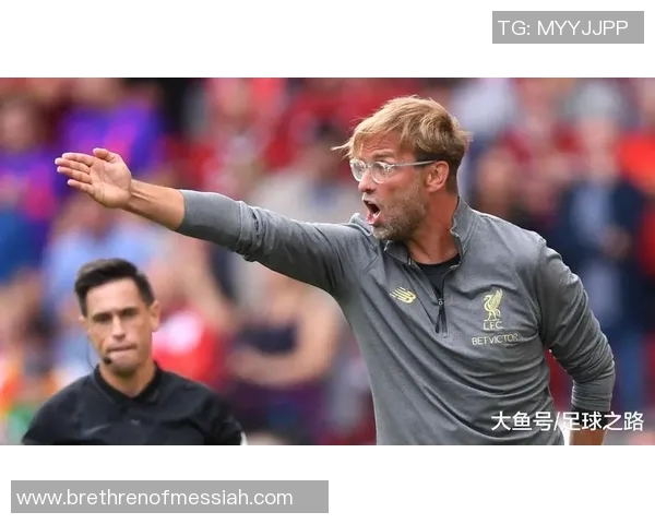 重庆足球队快攻革新之路：战术变革与未来展望分析